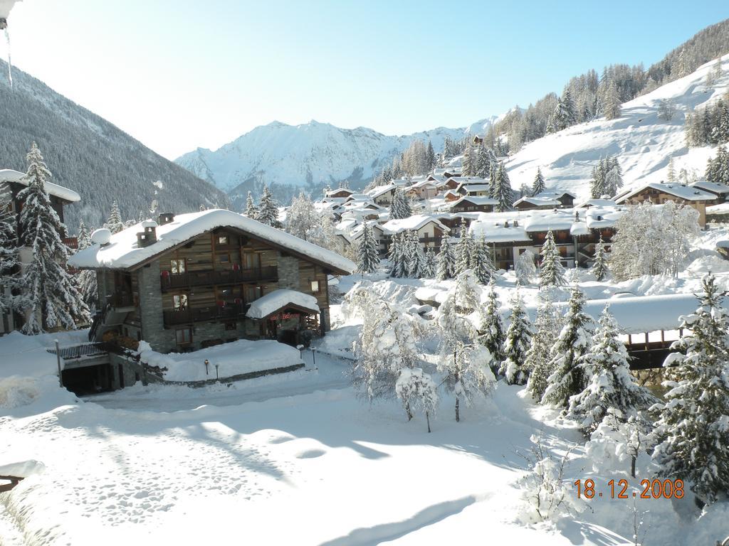 Hotel Bellevue Champoluc Esterno foto