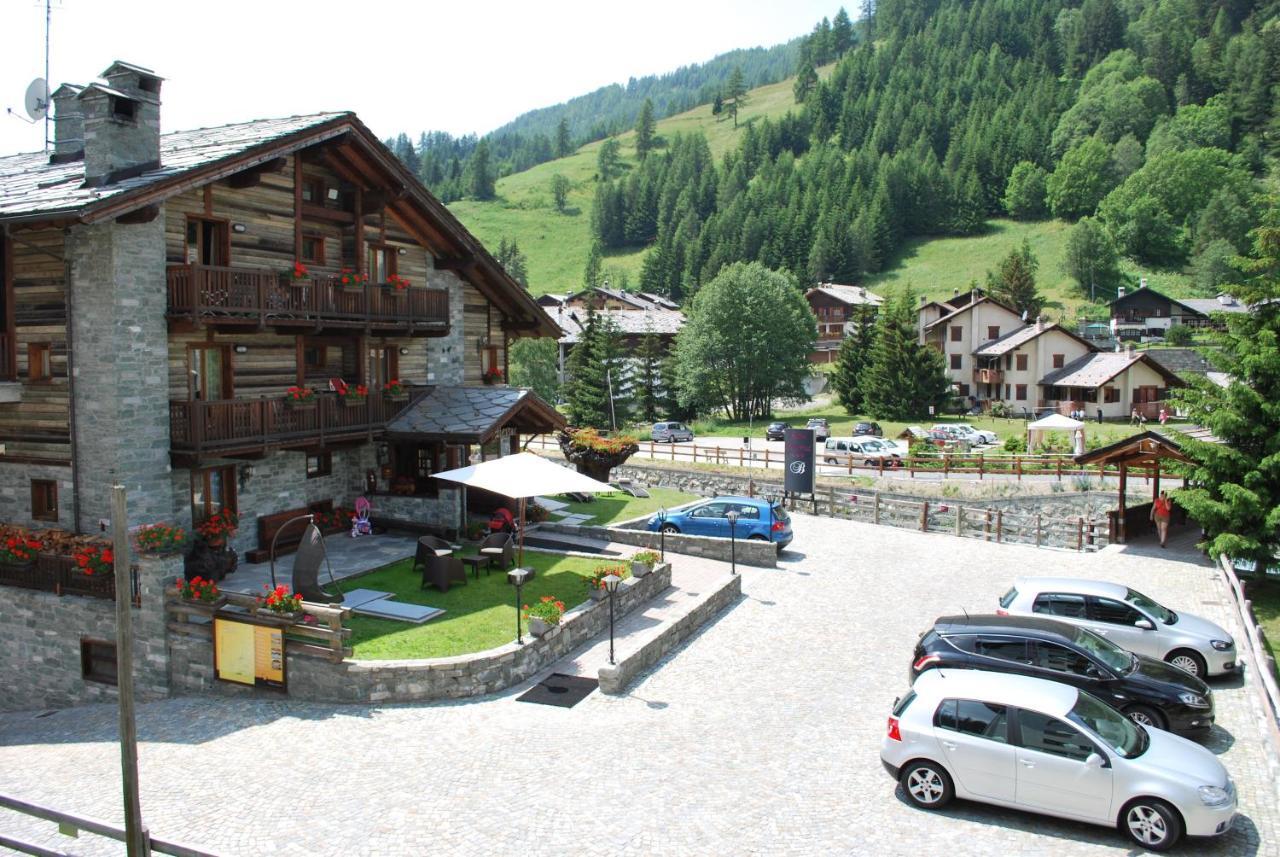 Hotel Bellevue Champoluc Camera foto